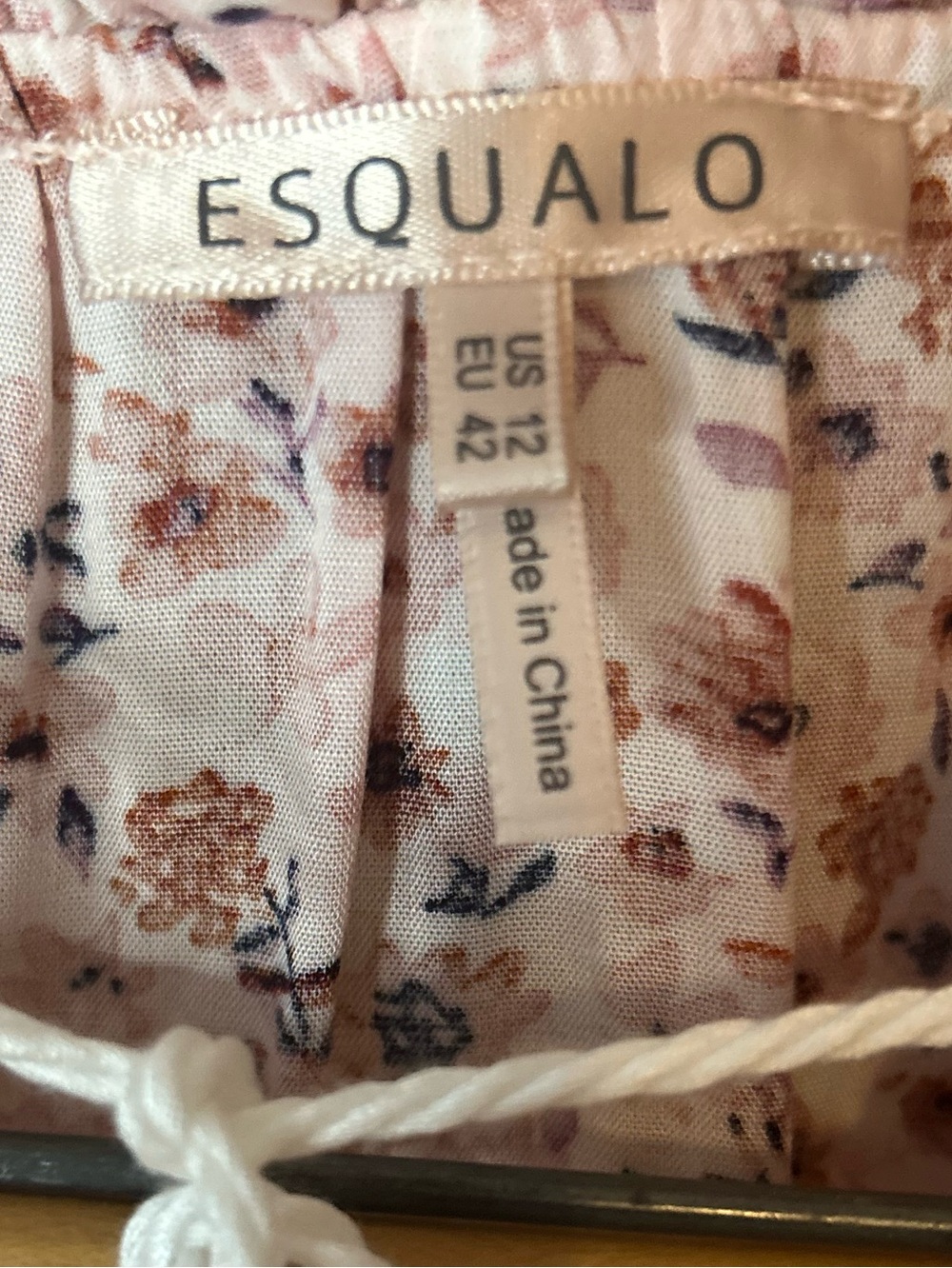 Esqualo dress - Picture 3 of 15